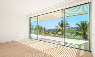 Majestueuze designervilla te koop, direct aan een 5-sterren golfbaan aan de Costa del Sol 60256 