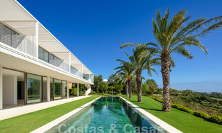 Majestueuze designervilla te koop, direct aan een 5-sterren golfbaan aan de Costa del Sol 60264 