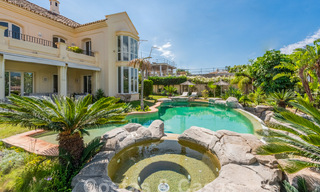 Luxevilla met Andalusische bouwstijl te koop in de heuvels van La Quinta, Benahavis - Marbella 60633 