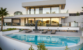 Geavanceerde luxevilla met ultramoderne architectuur te koop in Nueva Andalucia’s golfvallei, Marbella 60576 