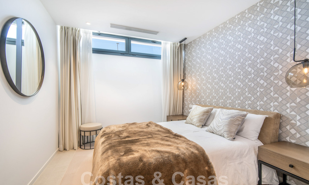 Geavanceerde luxevilla met ultramoderne architectuur te koop in Nueva Andalucia’s golfvallei, Marbella 60596