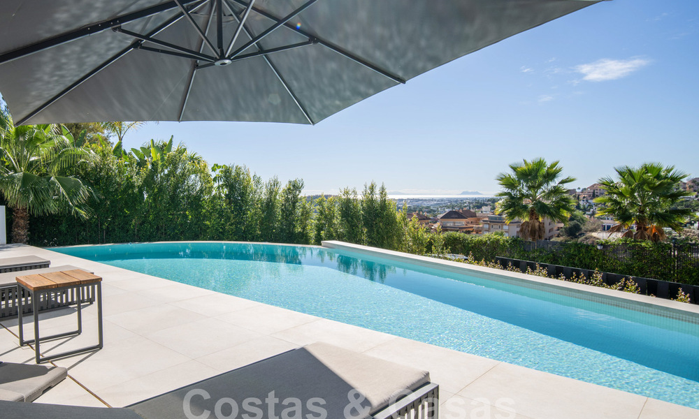 Geavanceerde luxevilla met ultramoderne architectuur te koop in Nueva Andalucia’s golfvallei, Marbella 60605