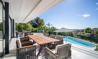 Geavanceerde luxevilla met ultramoderne architectuur te koop in Nueva Andalucia’s golfvallei, Marbella 60607 