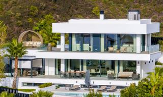 Geavanceerde luxevilla met ultramoderne architectuur te koop in Nueva Andalucia’s golfvallei, Marbella 60608 