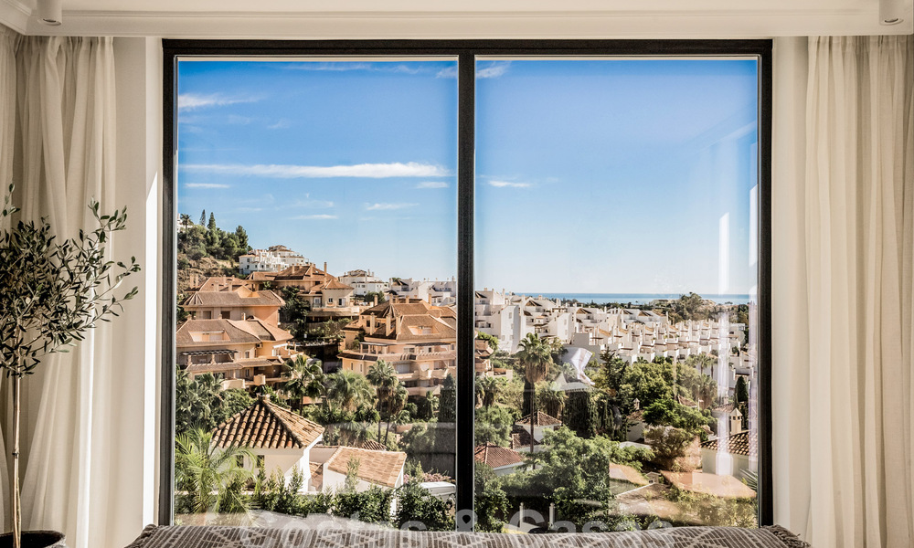 Luxevilla te koop met modern-Mediterraan ontwerp en zeezicht in Nueva Andalucia, Marbella 60942