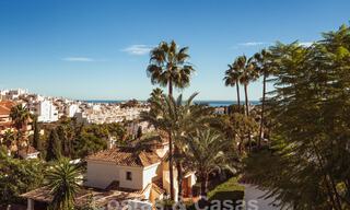Luxevilla te koop met modern-Mediterraan ontwerp en zeezicht in Nueva Andalucia, Marbella 60983 
