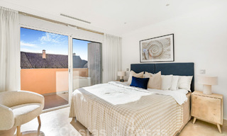 Ruim, luxe penthouse te koop met zeezicht en in een 5-sterren complex in Nueva Andalucia, Marbella 60876 