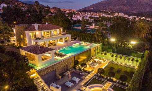 Spectaculaire luxevilla te koop in resort stijl met zeezicht in Nueva Andalucia’s golfvallei, Marbella 61103