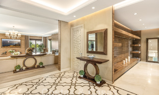 Contemporaine luxevilla te koop, unieke eerstelijnsgolf locatie in Nueva Andalucia’s golfvallei, Marbella 61110 