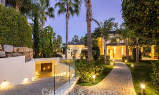 Contemporaine luxevilla te koop, unieke eerstelijnsgolf locatie in Nueva Andalucia’s golfvallei, Marbella 61115 