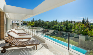Instapklare, gesofisticeerde luxevilla te koop in Nueva Andalucia’s golfvallei, Marbella 61326 