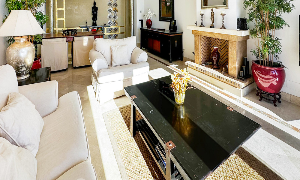 Ruim penthouse te koop in een gated strandcomplex met onverstoord zeezicht op de New Golden Mile, Marbella - Estepona 61416