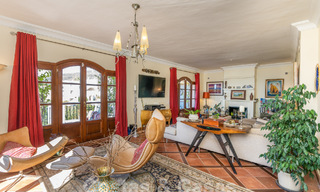 Charmant, Andalusisch, halfvrijstaand huis met zeezicht te koop in de heuvels van Marbella - Benahavis 61894 