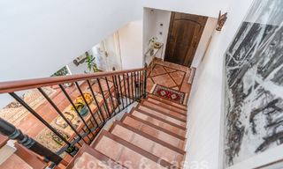 Charmant, Andalusisch, halfvrijstaand huis met zeezicht te koop in de heuvels van Marbella - Benahavis 61912 
