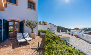 Charmant, Andalusisch, halfvrijstaand huis met zeezicht te koop in de heuvels van Marbella - Benahavis 61925 