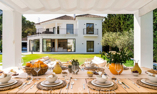 Luxevilla met modern-Mediterraan ontwerp te koop in een populaire golfomgeving in Nueva Andalucia, Marbella 61678 