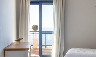 Beachside Penthouse met 3 slaapkamers en panoramisch zeezicht te koop op de New Golden Mile tussen Marbella en Estepona 61371 