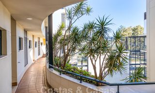 Beachside Penthouse met 3 slaapkamers en panoramisch zeezicht te koop op de New Golden Mile tussen Marbella en Estepona 61377 