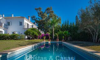 Mediterrane luxevilla te koop op een steenworp van het strand en voorzieningen in Guadalmina Baja, Marbella 61846 