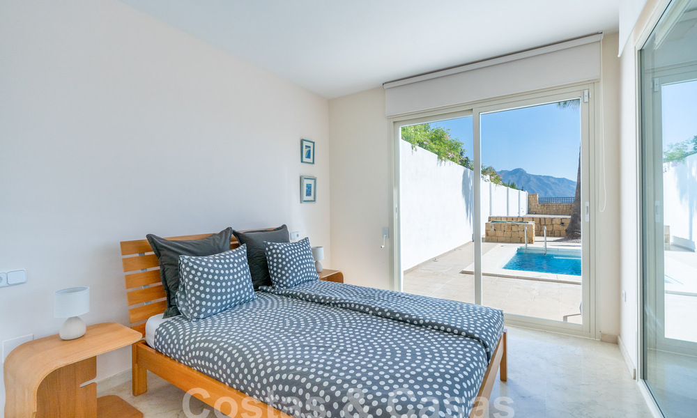 Charmante familiewoning te koop met uitzicht op golf- en berglandschap in Benahavis - Marbella 62097