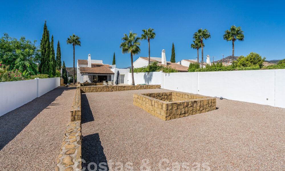 Charmante familiewoning te koop met uitzicht op golf- en berglandschap in Benahavis - Marbella 62113