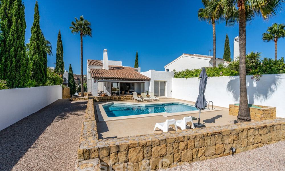 Charmante familiewoning te koop met uitzicht op golf- en berglandschap in Benahavis - Marbella 62114