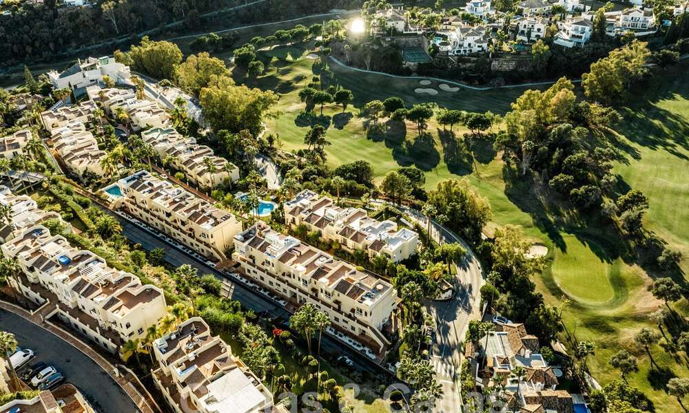 Instapklaar! Charmant gerenoveerd tuinappartement te koop in een gated community in La Quinta, Benahavis - Marbella 62194