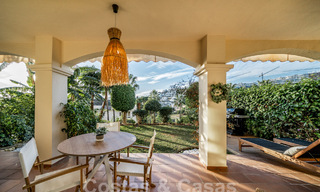 Instapklaar! Charmant gerenoveerd tuinappartement te koop in een gated community in La Quinta, Benahavis - Marbella 62196 