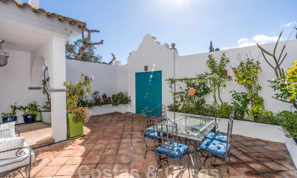 Authentieke villa, Mediterrane bouwstijl te koop in Sotogrande, Costa del Sol 62226