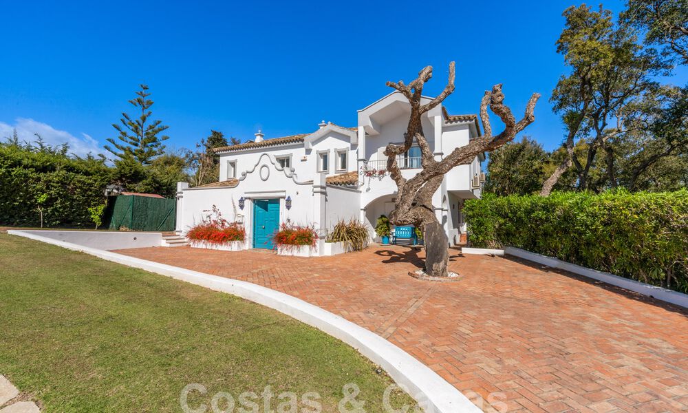 Authentieke villa, Mediterrane bouwstijl te koop in Sotogrande, Costa del Sol 62227