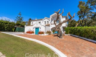 Authentieke villa, Mediterrane bouwstijl te koop in Sotogrande, Costa del Sol 62227 