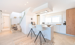 Instapklaar! Modern, luxueus penthouse te koop direct aan de golfbaan, met zee- en golfzicht, Oost-Marbella 62286 