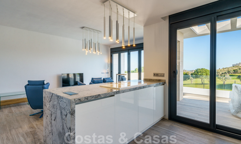 Nieuw project met moderne luxevilla’s te koop, eerstelijnsgolf met zeezicht in Mijas, Costa del Sol 62452