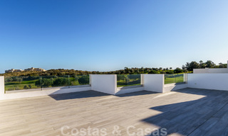 Nieuw project met moderne luxevilla’s te koop, eerstelijnsgolf met zeezicht in Mijas, Costa del Sol 62454 
