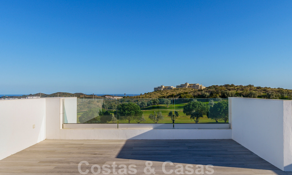Nieuw project met moderne luxevilla’s te koop, eerstelijnsgolf met zeezicht in Mijas, Costa del Sol 62455