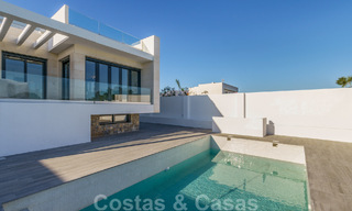 Nieuw project met moderne luxevilla’s te koop, eerstelijnsgolf met zeezicht in Mijas, Costa del Sol 62464 