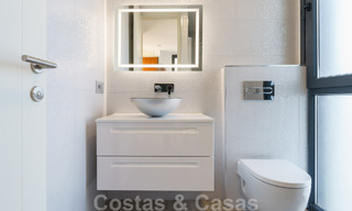Nieuw project met moderne luxevilla’s te koop, eerstelijnsgolf met zeezicht in Mijas, Costa del Sol 62467 