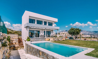 Nieuw project met moderne luxevilla’s te koop, eerstelijnsgolf met zeezicht in Mijas, Costa del Sol 62469 