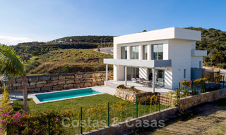 Nieuw project met moderne luxevilla’s te koop, eerstelijnsgolf met zeezicht in Mijas, Costa del Sol 62477 