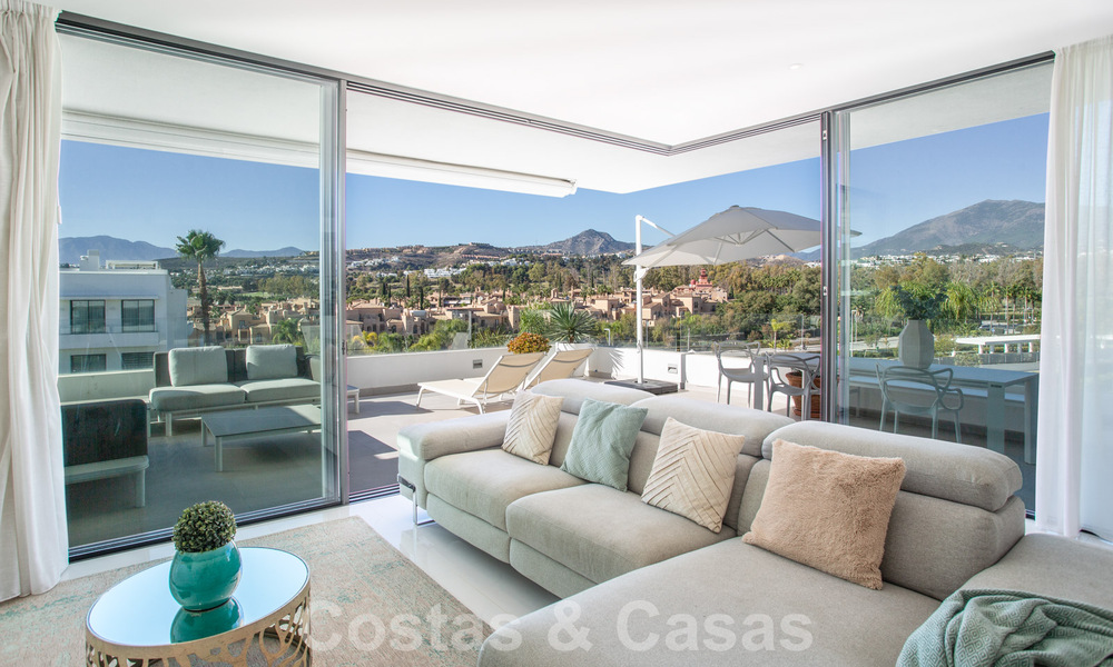 Modern 3 slaapkamer appartement met ruime terrassen te koop op de New Golden Mile tussen Marbella en Estepona 62494