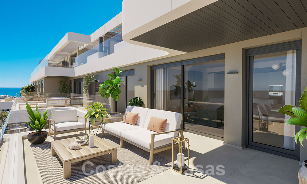 Moderne nieuwbouwappartementen te koop met zeezicht en op een steenworp v/d golfbaan in Mijas, Costa del Sol 62584
