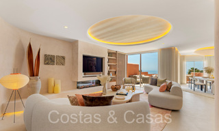 Kwalitatief gerenoveerd, immens penthouse te koop in een eerstelijnsstrand complex ten oosten van Marbella centrum 70673 