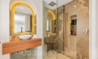 Kwalitatief gerenoveerd, immens penthouse te koop in een eerstelijnsstrand complex ten oosten van Marbella centrum 70692 