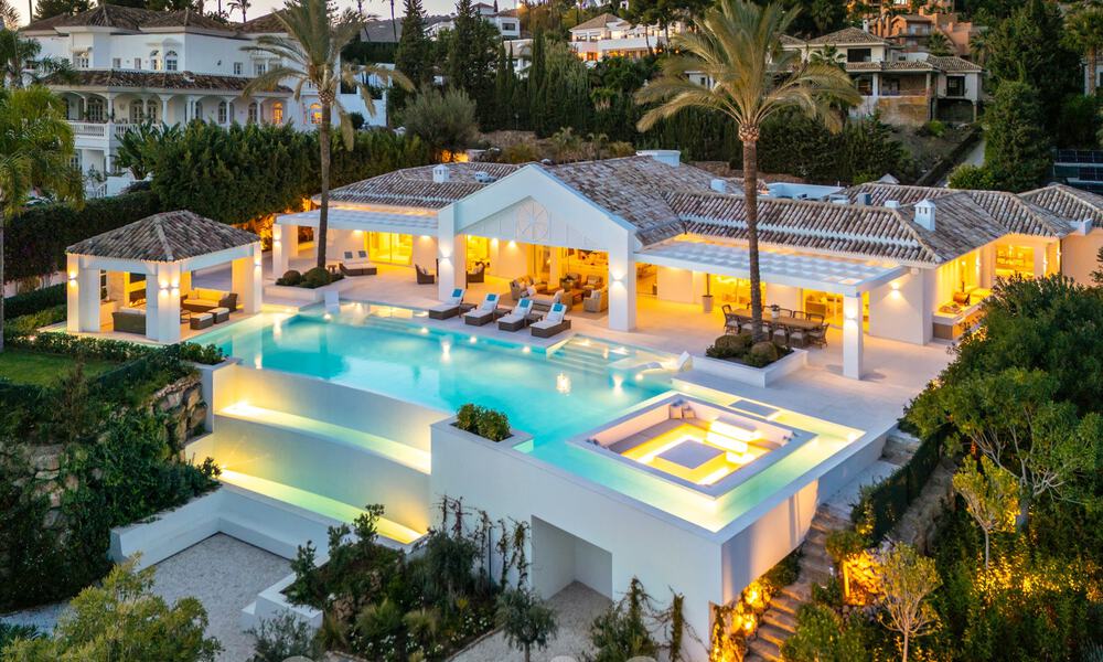 Gesofisticeerde luxevilla met panoramisch zeezicht te koop in Nueva Andalucia, Marbella 62758