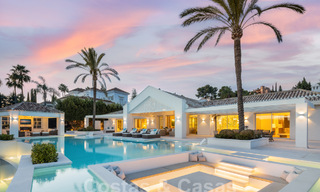 Gesofisticeerde luxevilla met panoramisch zeezicht te koop in Nueva Andalucia, Marbella 62764 