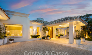 Gesofisticeerde luxevilla met panoramisch zeezicht te koop in Nueva Andalucia, Marbella 62765 