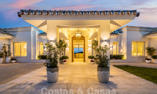 Gesofisticeerde luxevilla met panoramisch zeezicht te koop in Nueva Andalucia, Marbella 62766 
