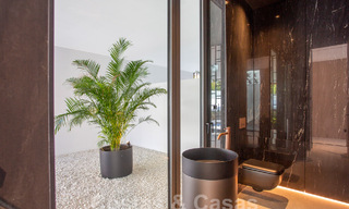 Instapklare luxevilla’s te koop in een nieuw innovatief complex bestaande uit 12 geavanceerde villa’s met zeezicht, op de Golden Mile van Marbella 62671 