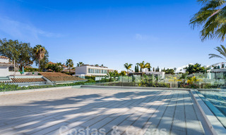 Moderne luxevilla te koop met hedendaags Mediterrane bouwstijl gelegen in Nueva Andalucia’s golfvallei, Marbella 63003 