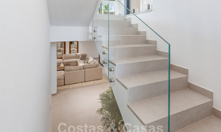 Instapklare, moderne luxevilla te koop in een gated golfresort aan de New Golden Mile, Marbella - Estepona 62920 